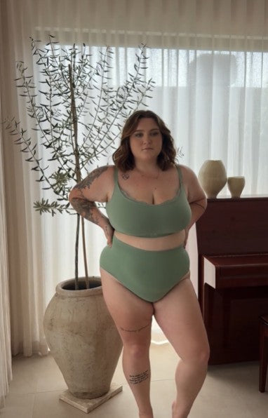 THE ALLURE Seamless Bralette (Pre-Order Ships end of March)